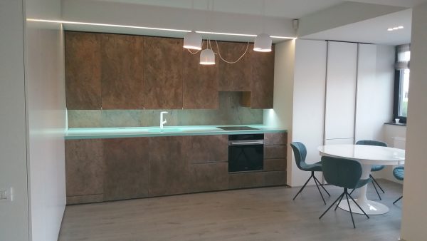 Bucataria B7 15 20170616 184225 600x338 1